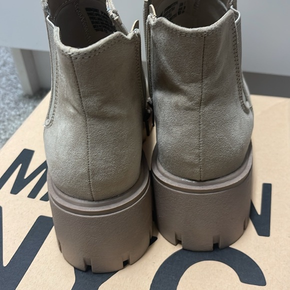 Madden NYC Boots 👢 SZ 7 - Picture 5 of 8